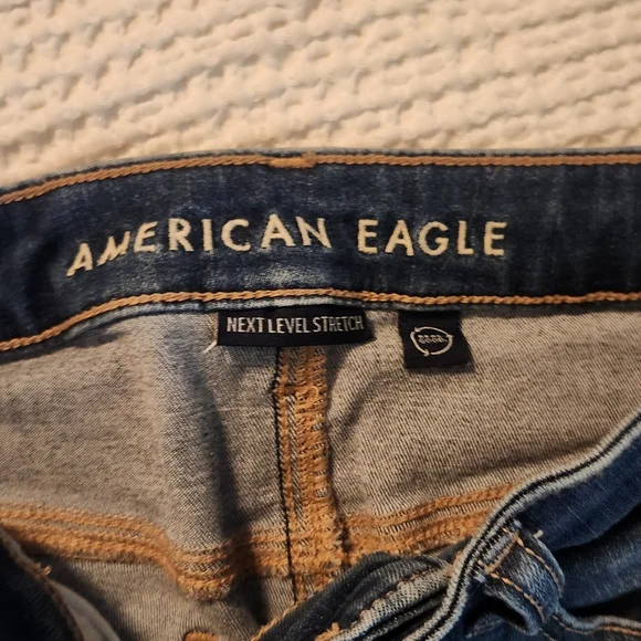 American Eagle Outfitters Women's Blue Jeans - Picture 4 of 7